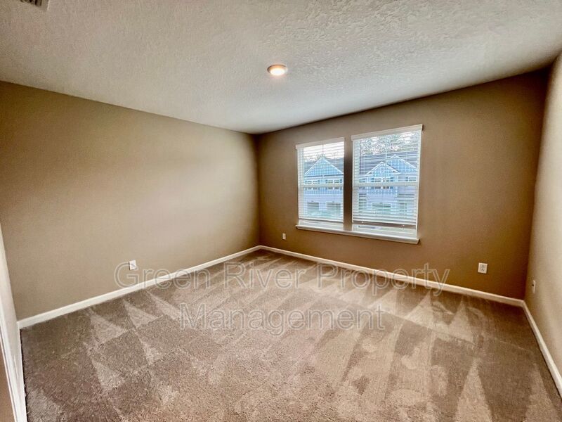 Lagoon Life + Luxury Living in St. Johns County - Beachwalk Townhome on the water! property image