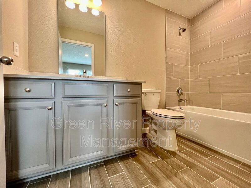 Lagoon Life + Luxury Living in St. Johns County - Beachwalk Townhome on the water! property image