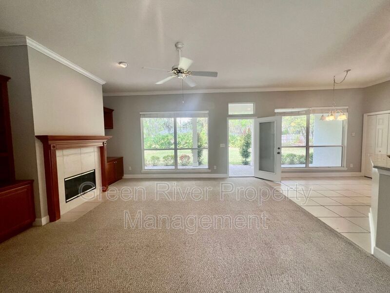 Gorgeous home in Fleming Island property image