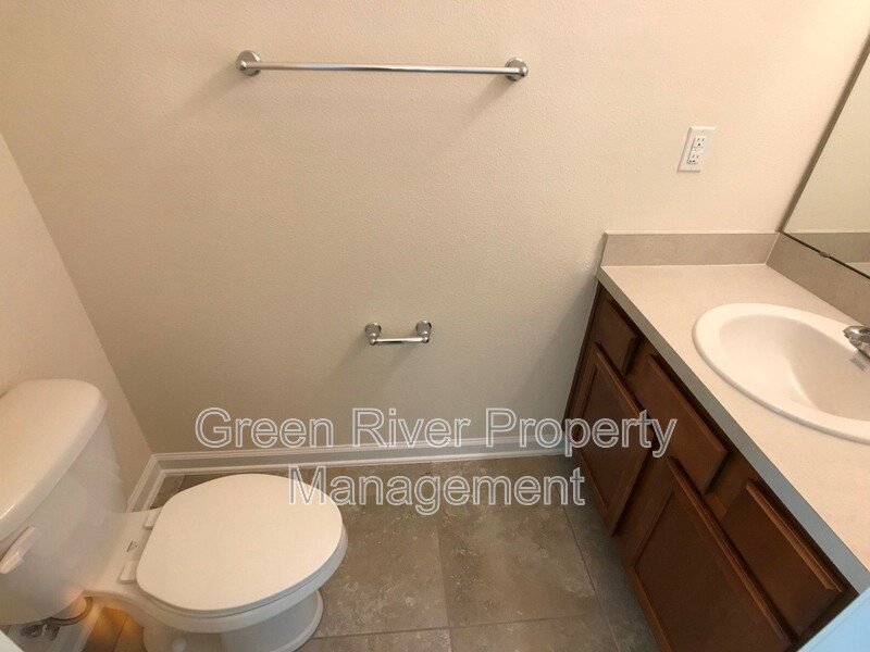 Beautiful St. Johns Townhome | Resort-Style Amenities & Pet Friendly! property image