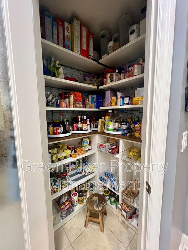 Heated Pool, Pets Welcome, & 3300 Sq Ft of Pure Florida Living in Bartram Springs! property image