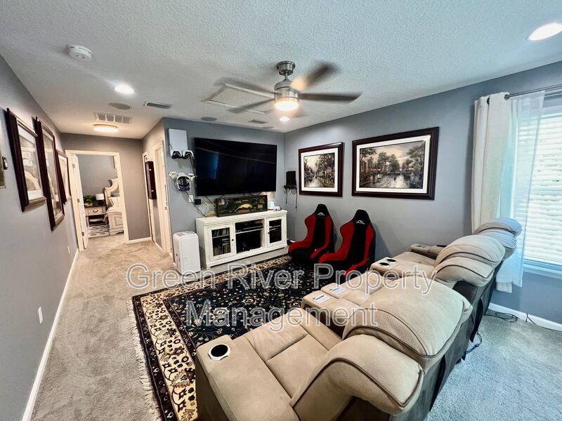 Heated Pool, Pets Welcome, & 3300 Sq Ft of Pure Florida Living in Bartram Springs! property image