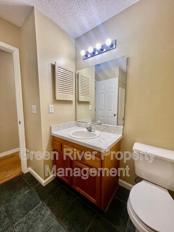 Greenfield Lakes Beauty | Fenced Yard, Sunroom & Pet Friendly! property image