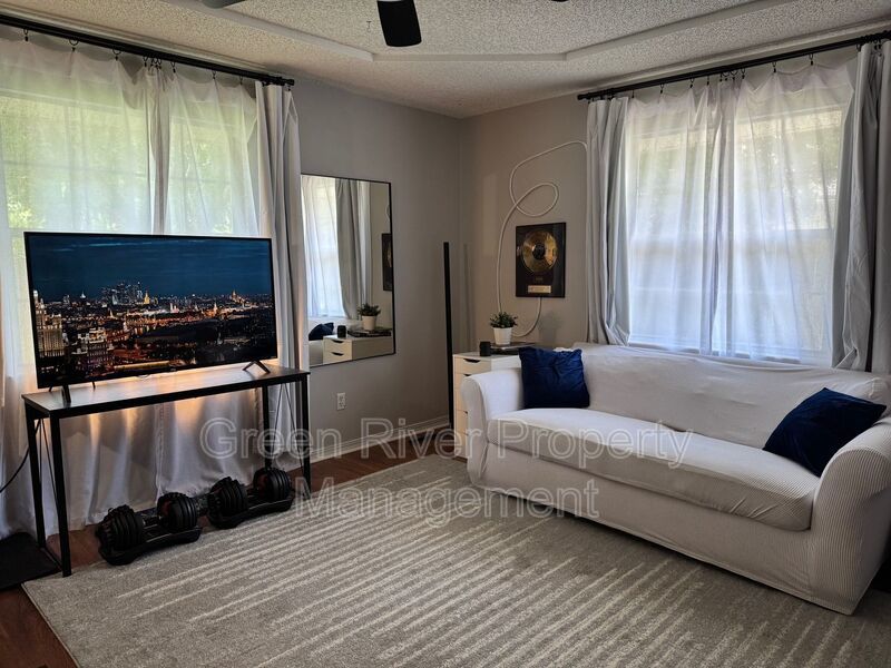 Poolside Peace in Oak Creek - Fleming Island Living at Its Finest!! property image