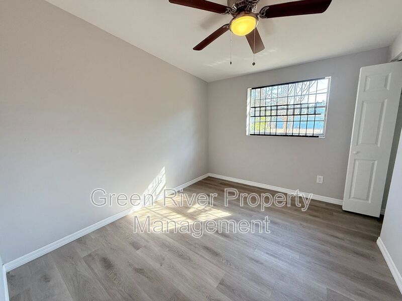 Bungalow in Jacksonville - Newly Renovated! property image