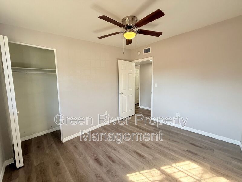 Bungalow in Jacksonville - Newly Renovated! property image