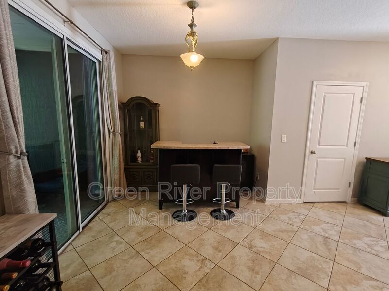 Modern 3-Bedroom Townhome with 2-Car Garage and Screened Porch property image