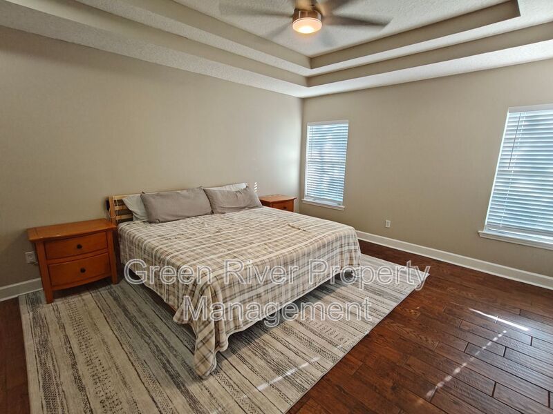 Spacious 5-Bedroom Home with Pond View & Resort-Style Amenities property image