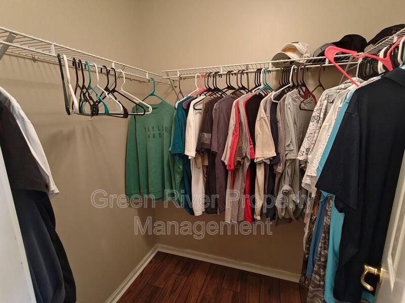 Spacious 5-Bedroom Home with Pond View & Resort-Style Amenities property image