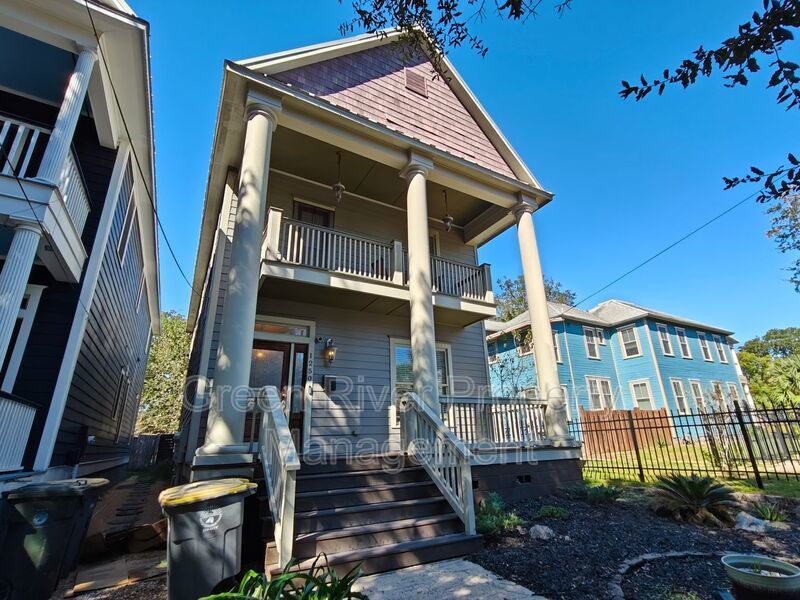 Have the best of both worlds — timeless charm meets modern living in Historic Springfield! property image