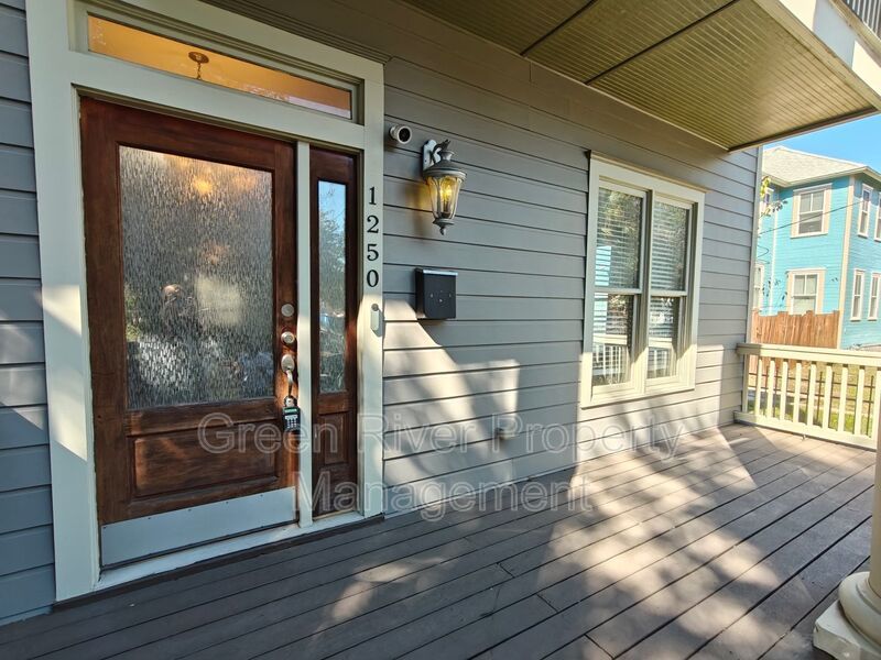 Have the best of both worlds — timeless charm meets modern living in Historic Springfield! property image