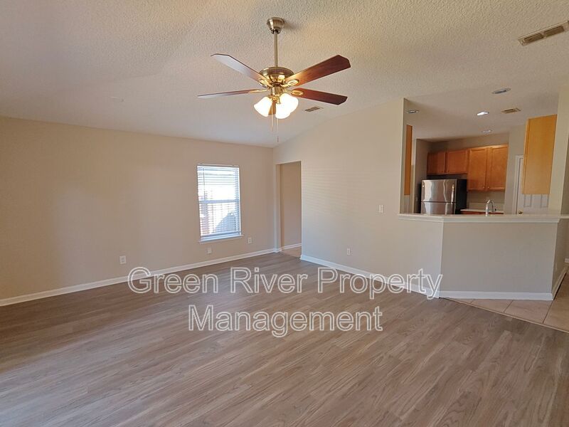 Charming 3-Bed Home with Great Amenities & Spacious Backyard property image