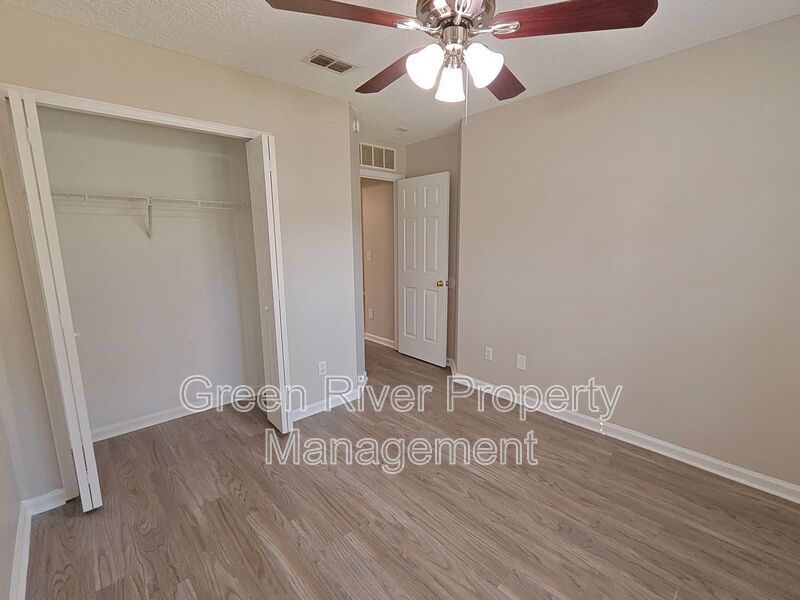 Charming 3-Bed Home with Great Amenities & Spacious Backyard property image