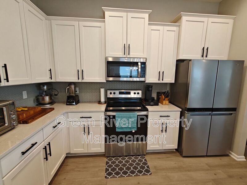 Beautiful 3 Bedroom / 2 Bath Home for Rent in Yulee! property image