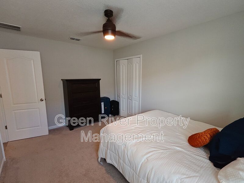 Beautiful 3 Bedroom / 2 Bath Home for Rent in Yulee! property image