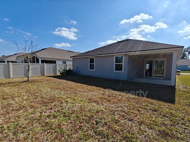 Beautiful 3 Bedroom / 2 Bath Home for Rent in Yulee! property image