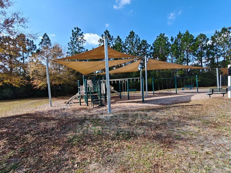 Beautiful 3 Bedroom / 2 Bath Home for Rent in Yulee! property image