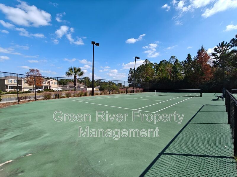 Beautiful 3 Bedroom / 2 Bath Home for Rent in Yulee! property image