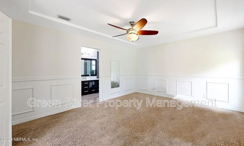 Waterfront Luxury Living – 4 Bed / 3 Bath – Over 2,600 Sq Ft property image