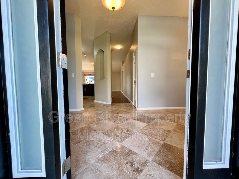 Johns Creek Stunner: Dream Master Suite, Entertainer’s Porch & Ultimate Community Perks!! property image