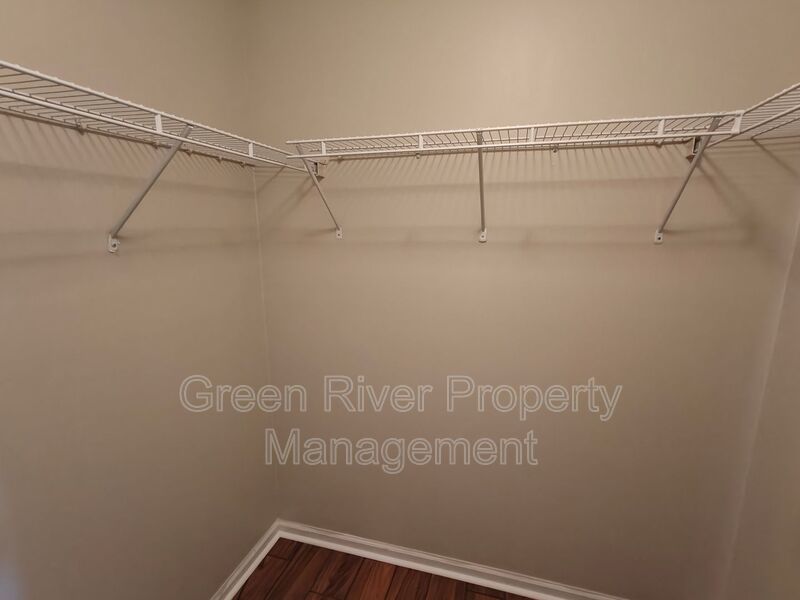 Spacious 5-Bedroom Home with Pond View & Resort-Style Amenities property image