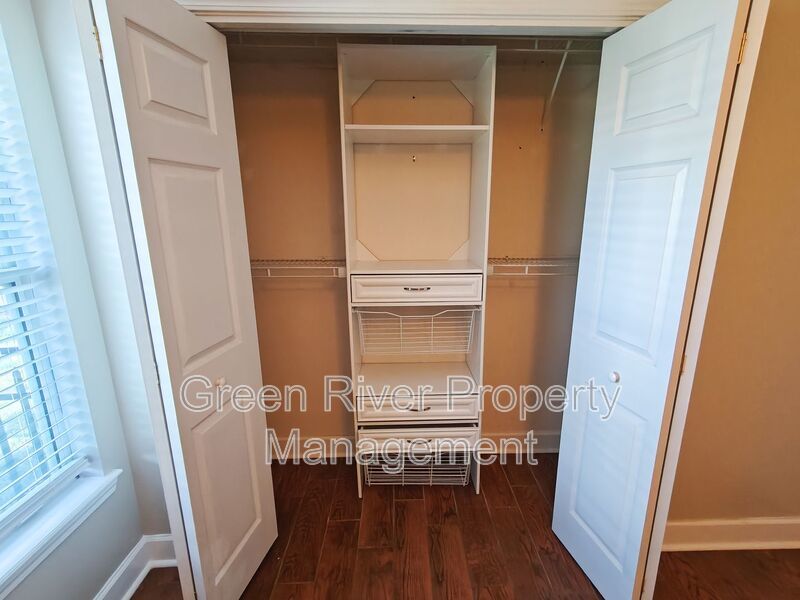 Spacious 5-Bedroom Home with Pond View & Resort-Style Amenities property image