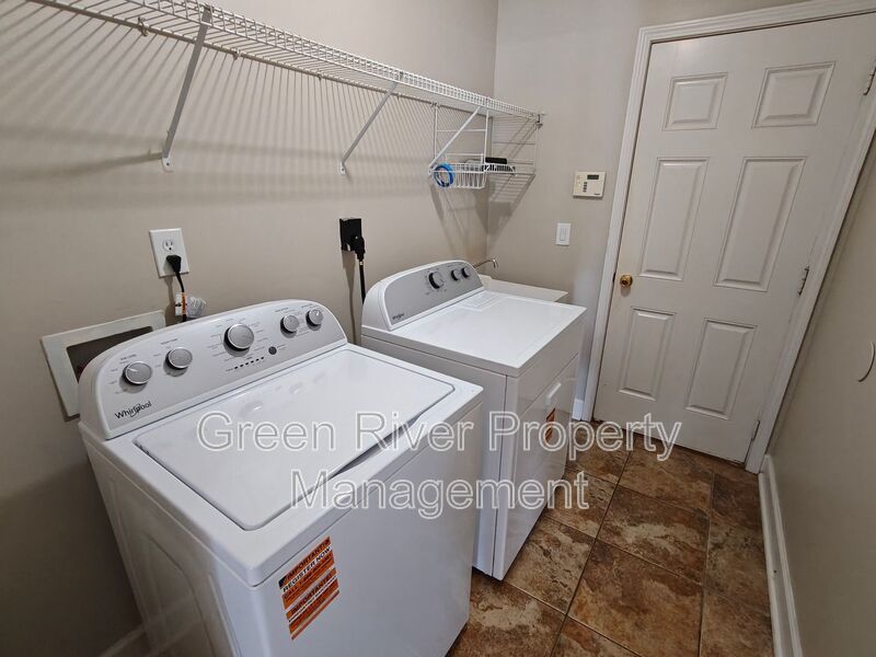 Spacious 5-Bedroom Home with Pond View & Resort-Style Amenities property image