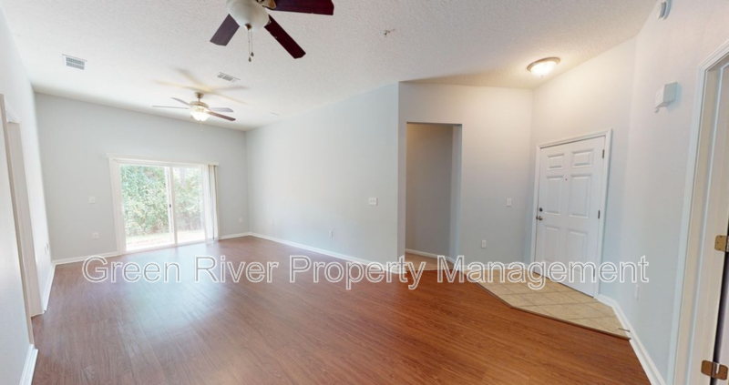 Chic 3-Bed, 2-Bath Condo in Greenstone at Aberdeen! property image