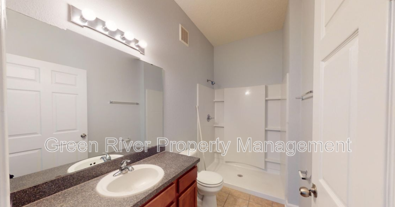 Chic 3-Bed, 2-Bath Condo in Greenstone at Aberdeen! property image