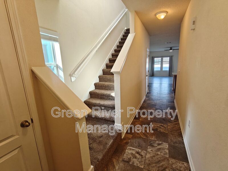 Spacious 3 Bedroom/2.5 Bathroom Two-Story Home with Garage & Fenced Yard property image