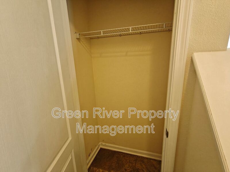 Spacious 3 Bedroom/2.5 Bathroom Two-Story Home with Garage & Fenced Yard property image