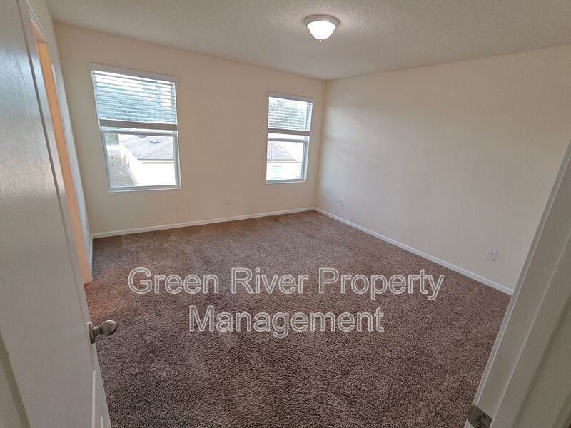 Spacious 3 Bedroom/2.5 Bathroom Two-Story Home with Garage & Fenced Yard property image