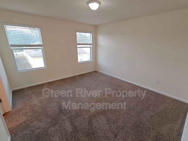 Spacious 3 Bedroom/2.5 Bathroom Two-Story Home with Garage & Fenced Yard property image