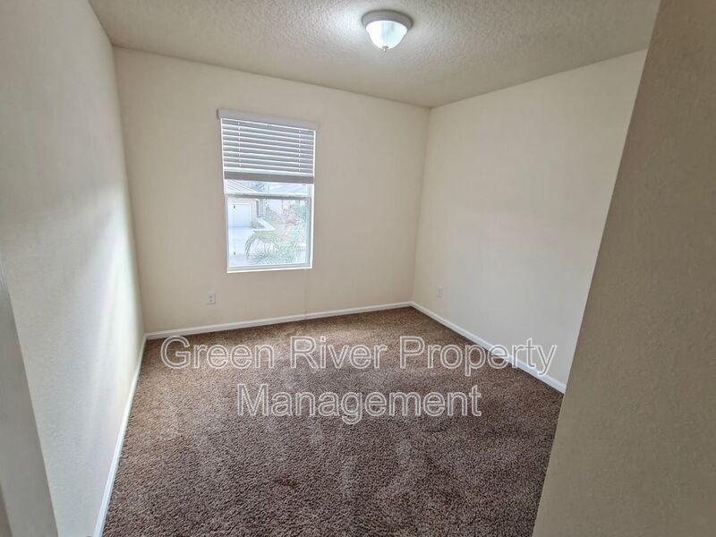 Spacious 3 Bedroom/2.5 Bathroom Two-Story Home with Garage & Fenced Yard property image