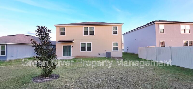 Warm Modern Living Steps from Spring Park—A Five-Bed Beauty with Space for Everyone!! property image