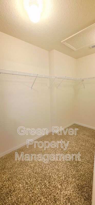 Warm Modern Living Steps from Spring Park—A Five-Bed Beauty with Space for Everyone!! property image