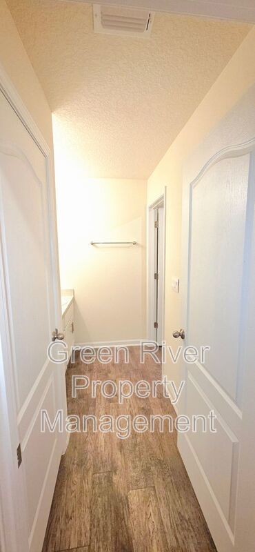 Warm Modern Living Steps from Spring Park—A Five-Bed Beauty with Space for Everyone!! property image