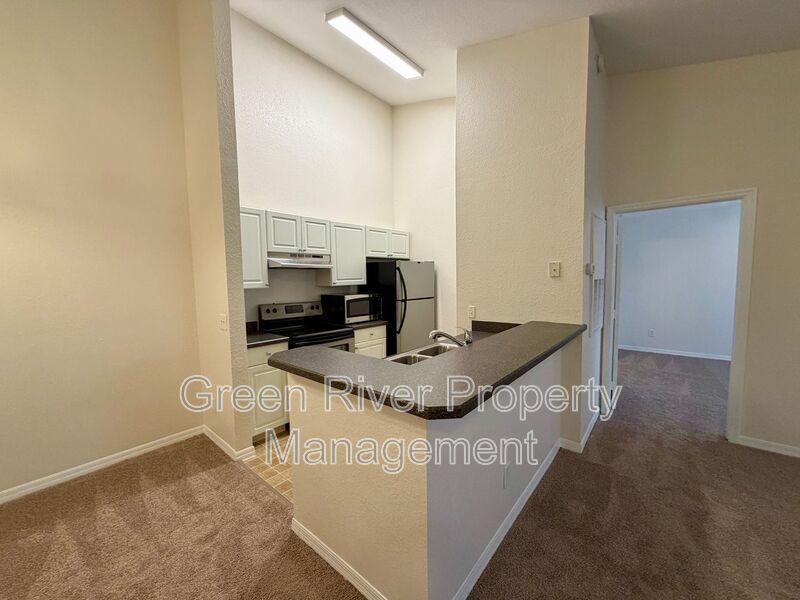 Fresh 2 Bed, 2 Bath Condo with Top Amenities in Cobblestone - Fleming Island!! property image