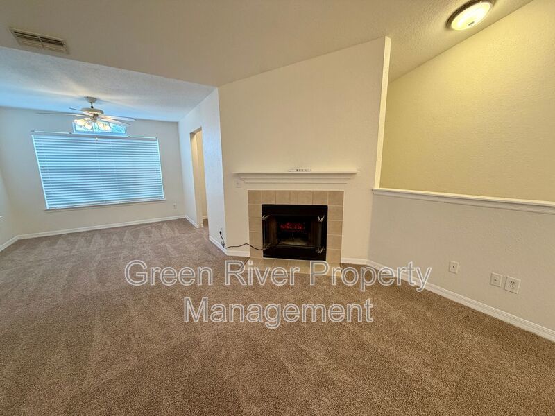 Fresh 2 Bed, 2 Bath Condo with Top Amenities in Cobblestone - Fleming Island!! property image