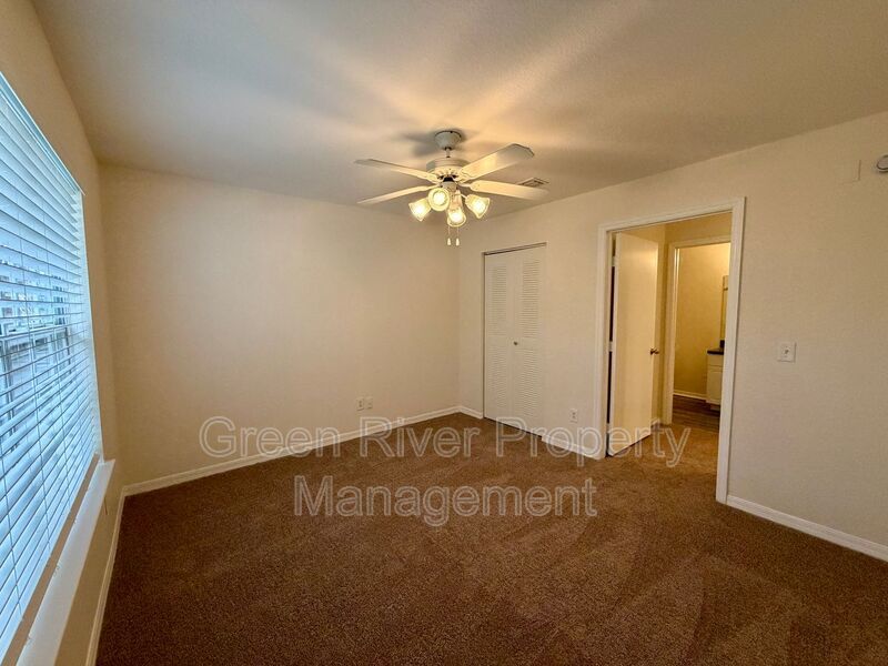 Fresh 2 Bed, 2 Bath Condo with Top Amenities in Cobblestone - Fleming Island!! property image