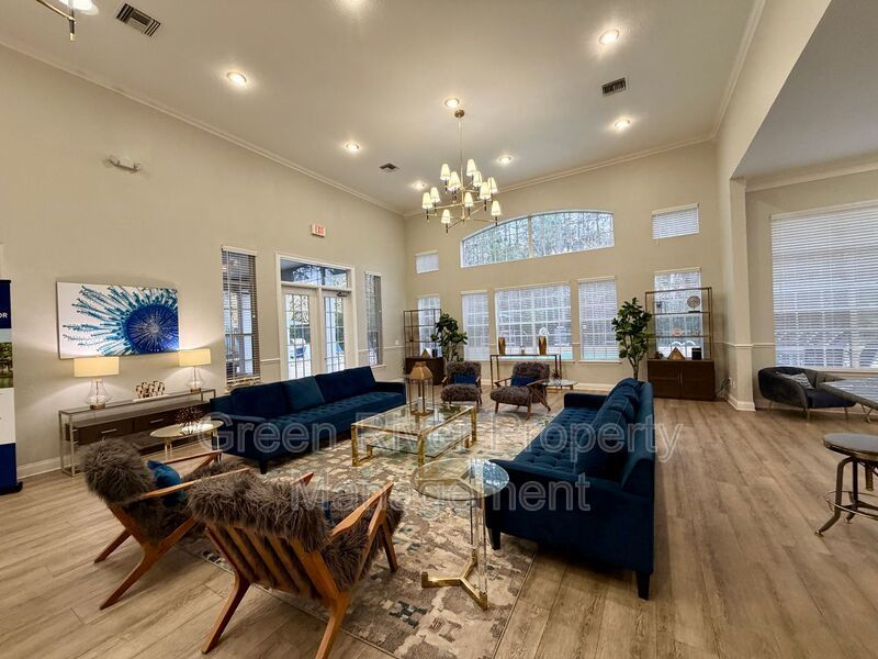 Fresh 2 Bed, 2 Bath Condo with Top Amenities in Cobblestone - Fleming Island!! property image