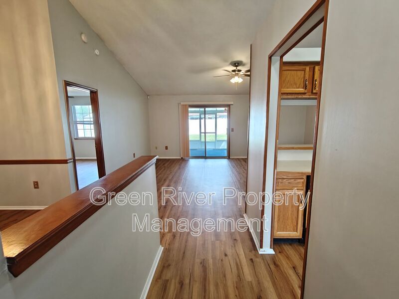 Beautiful 3BR/2BA Home with Garage, Screened Porch & Fenced Yard! property image