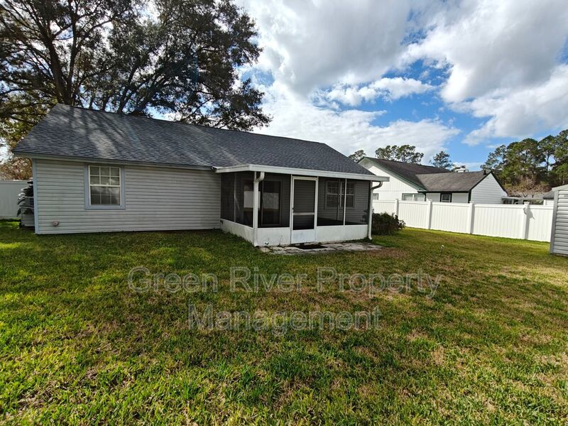 Beautiful 3BR/2BA Home with Garage, Screened Porch & Fenced Yard! property image