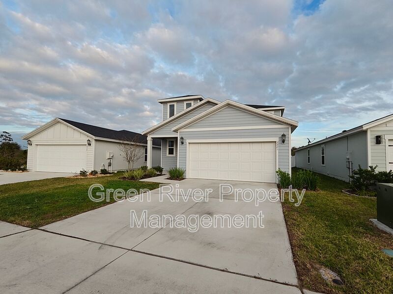 Beautiful 4-Bedroom Home for Rent in Green Cove Springs property image