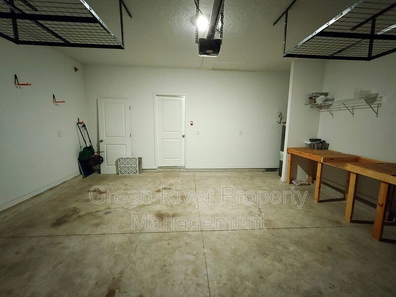 Beautiful 4-Bedroom Home for Rent in Green Cove Springs property image