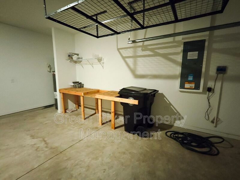 Beautiful 4-Bedroom Home for Rent in Green Cove Springs property image