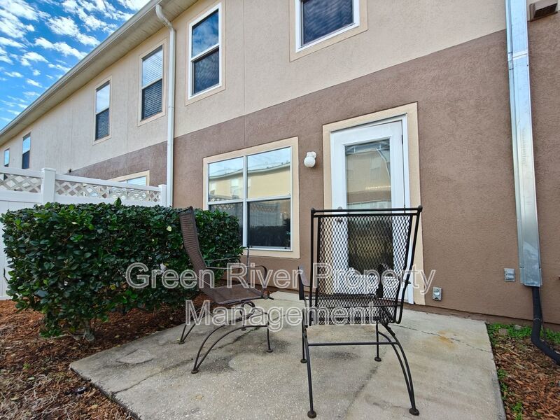 3 Bedroom, 2.5 Bathroom Townhome located in Fleming Island!! property image