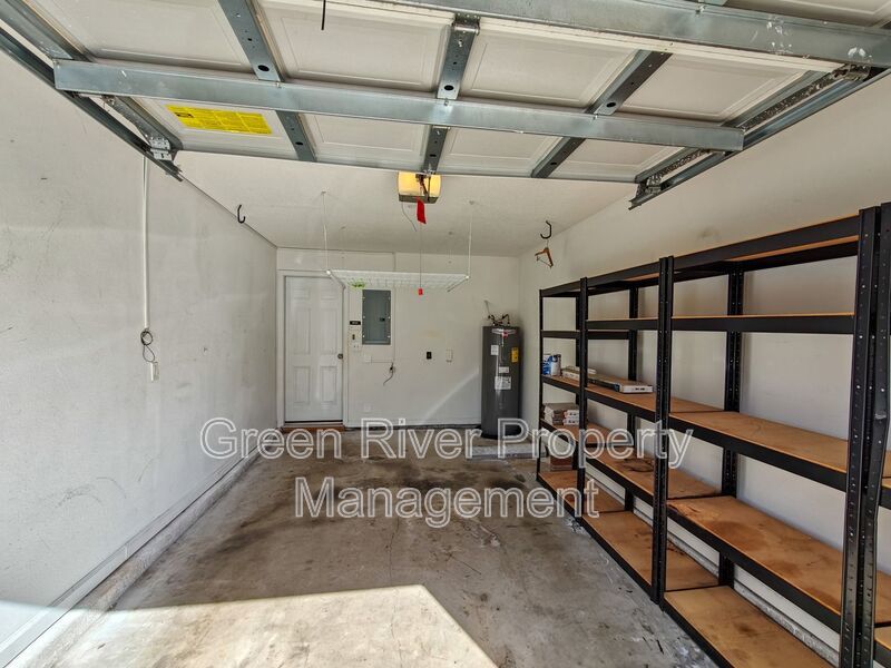 3 Bedroom, 2.5 Bathroom Townhome located in Fleming Island!! property image