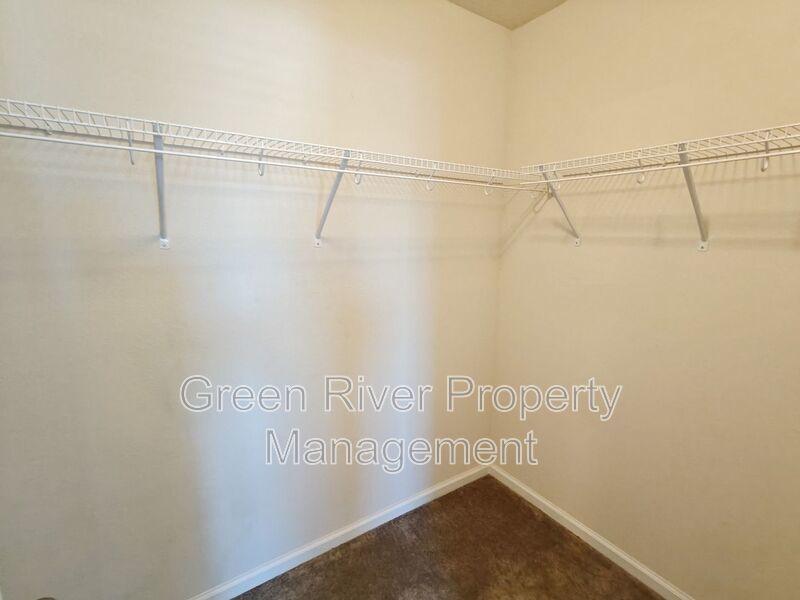 Stylish Two-Story 4BR Home with Open Concept & Spacious Backyard property image