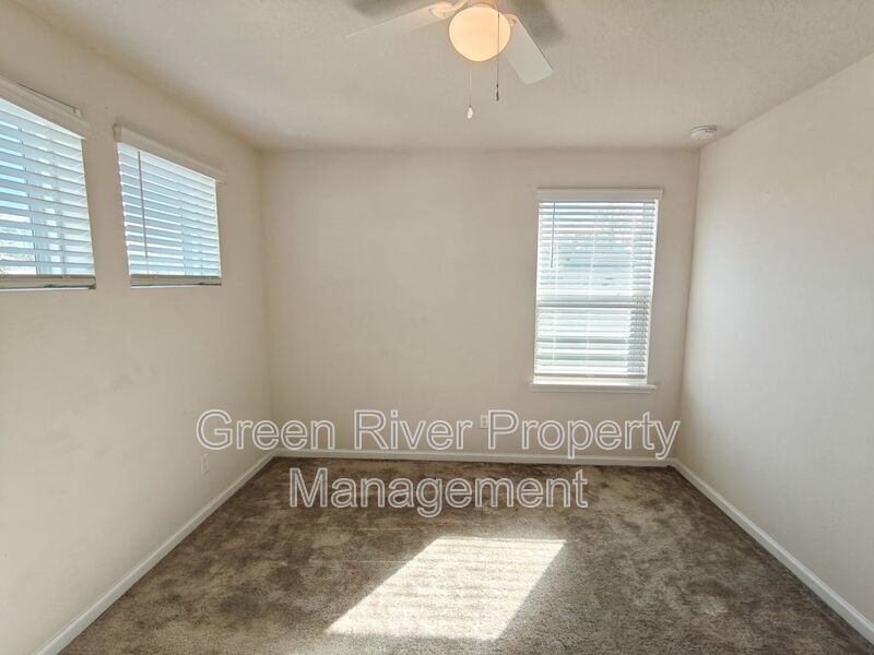 Stylish Two-Story 4BR Home with Open Concept & Spacious Backyard property image